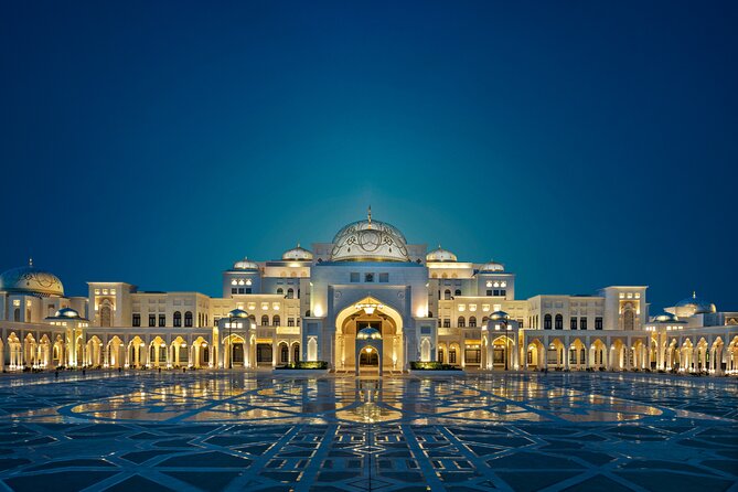 Abu Dhabi Tour - Zayed Mosque & Emirates Palace  