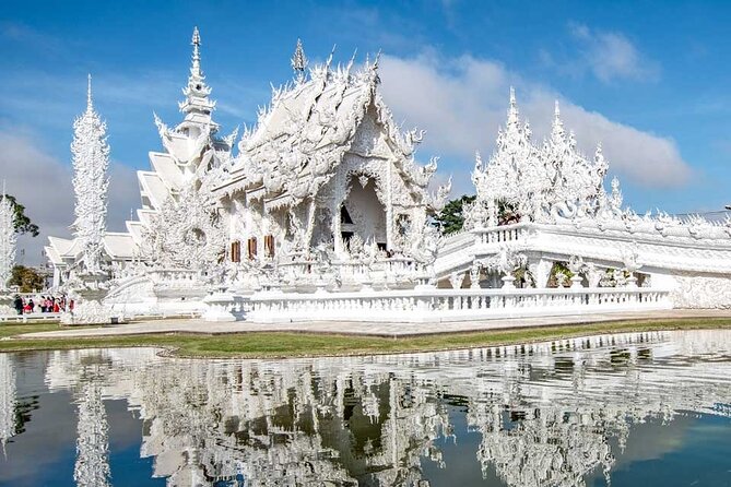  Chiang Rai Temple Tour