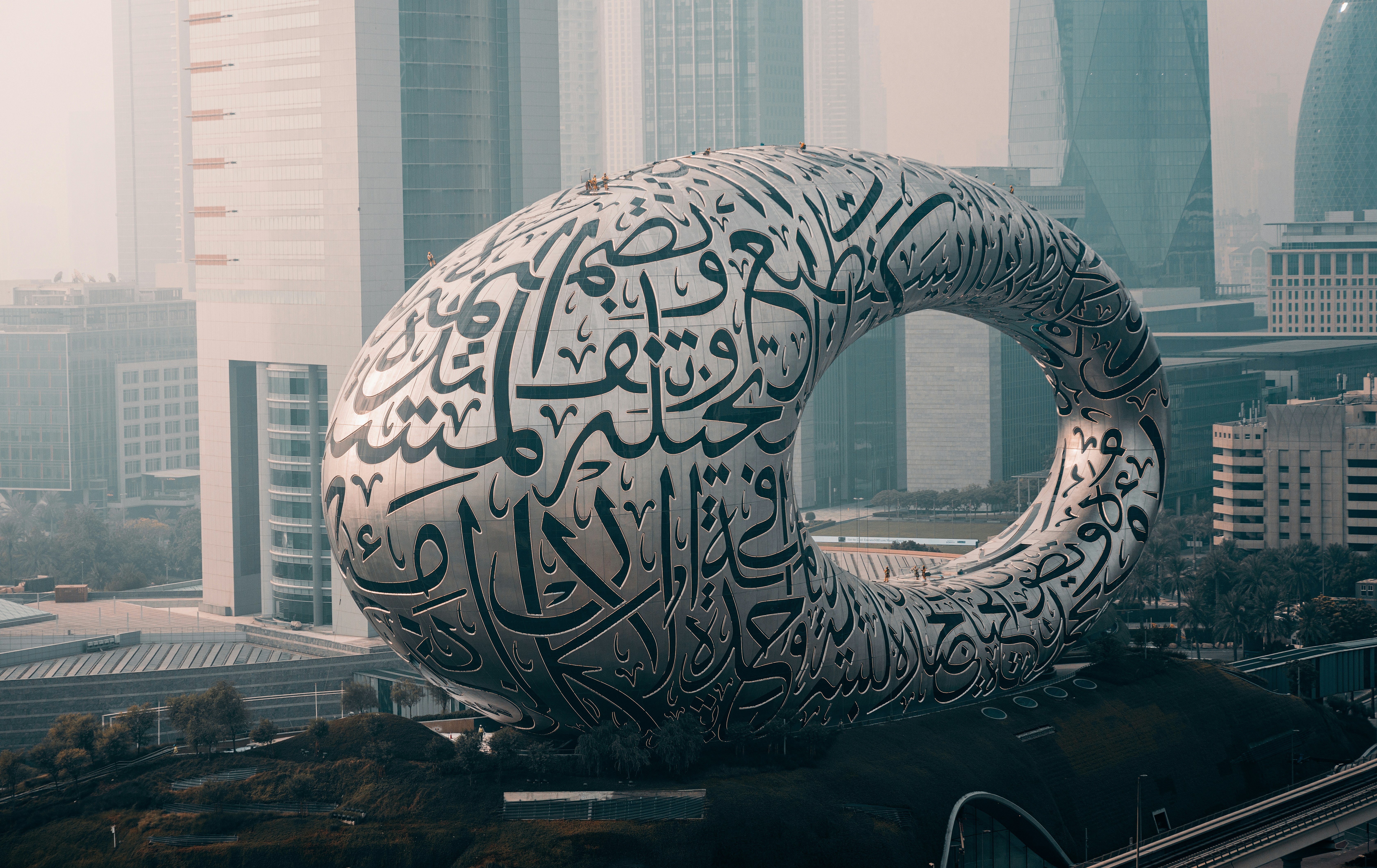 Middleeast United Arab Emirates Tour Packages Itineraries | Dubai Abu Dhabi In 5 Days | Touron | Touron Holidays | Best Travel Agency