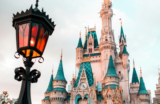 Enchanting Hong Kong & Macau: A 7-Day Private Tour Experience