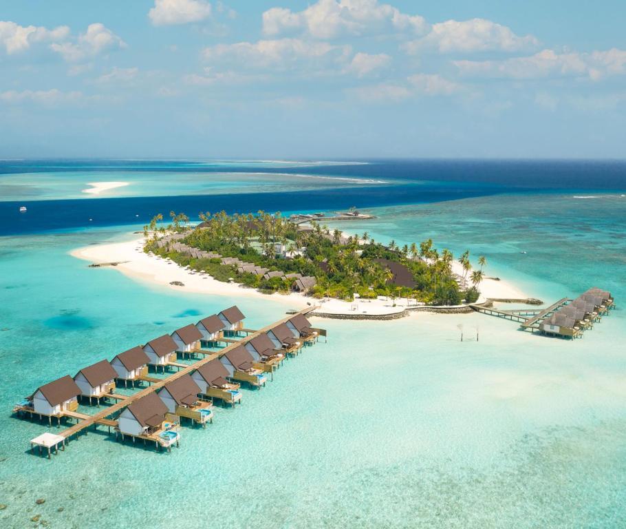 Maldives Tour Packages Itineraries | Ultimate Luxury Escape At Fushifaru Maldives Free Photoshoot | Touron | Touron Holidays | Best Travel Agency