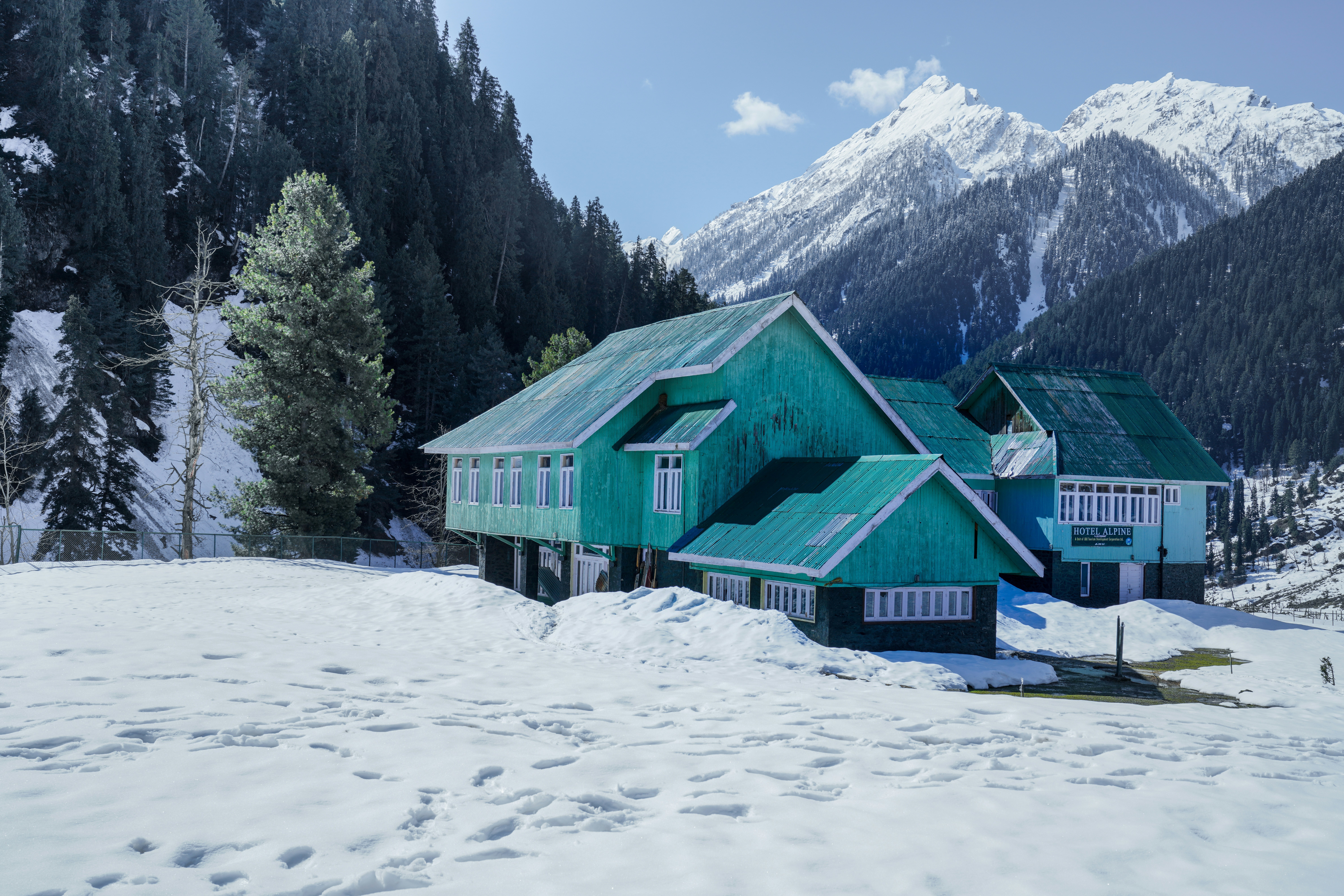 India Tour Packages Itineraries | The Heart Of The Himalayas | Touron | Touron Holidays | Best Travel Agency
