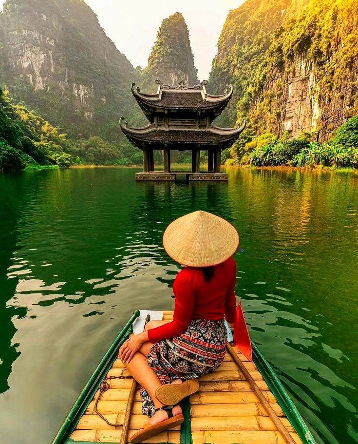 Vietnam Tour Packages Itineraries | Enchanted Vietnam A Honeymoon Adventure 6 Days | Touron | Touron Holidays | Best Travel Agency