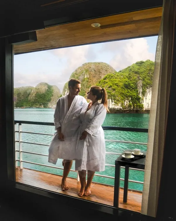 Vietnam Tour Packages Itineraries | Enchanted Vietnam A Honeymoon Adventure 6 Days | Touron | Touron Holidays | Best Travel Agency