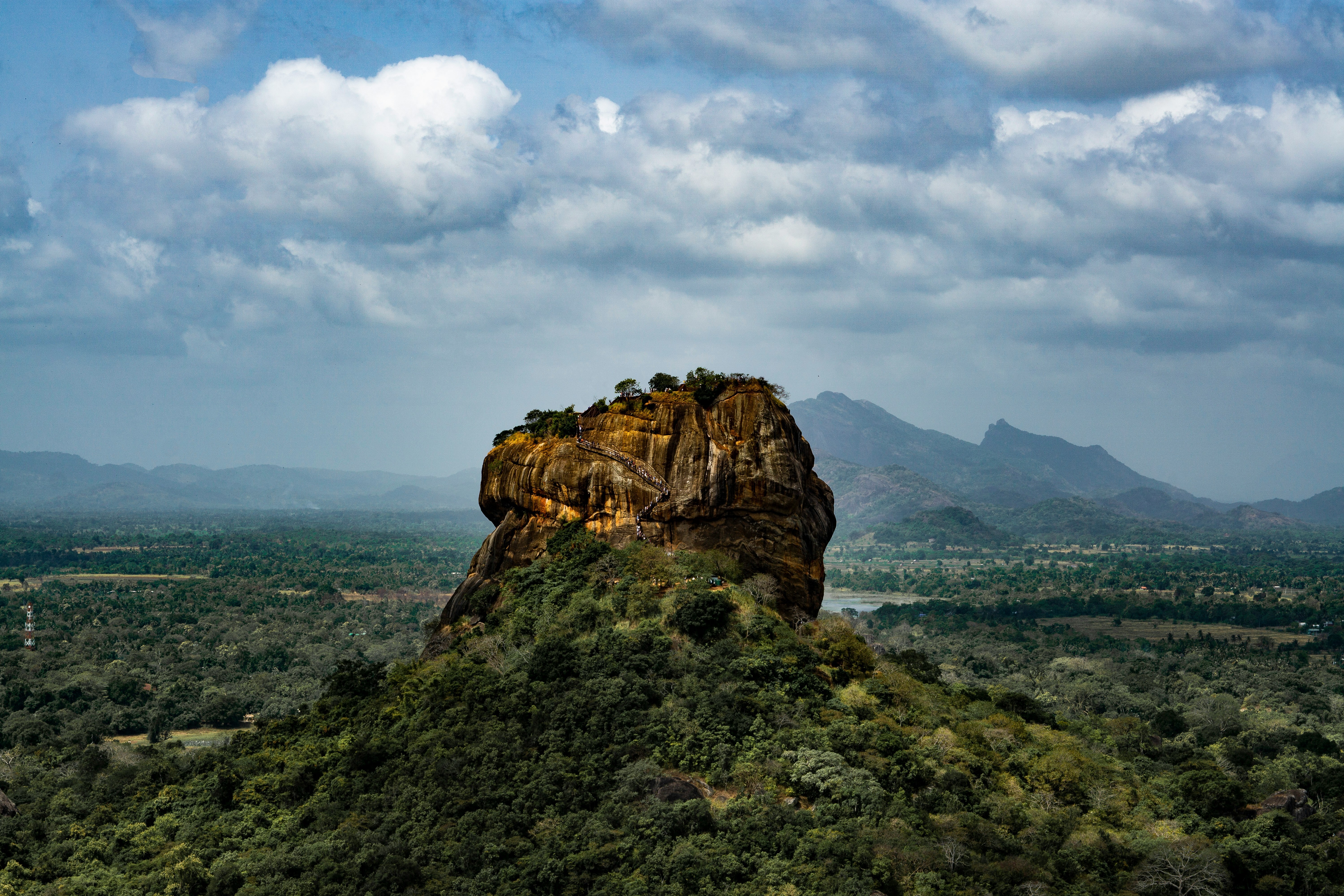 Sri Lanka Tour Packages Itineraries | Sizzling Sri Lanka For Honeymooners | Touron | Touron Holidays | Best Travel Agency