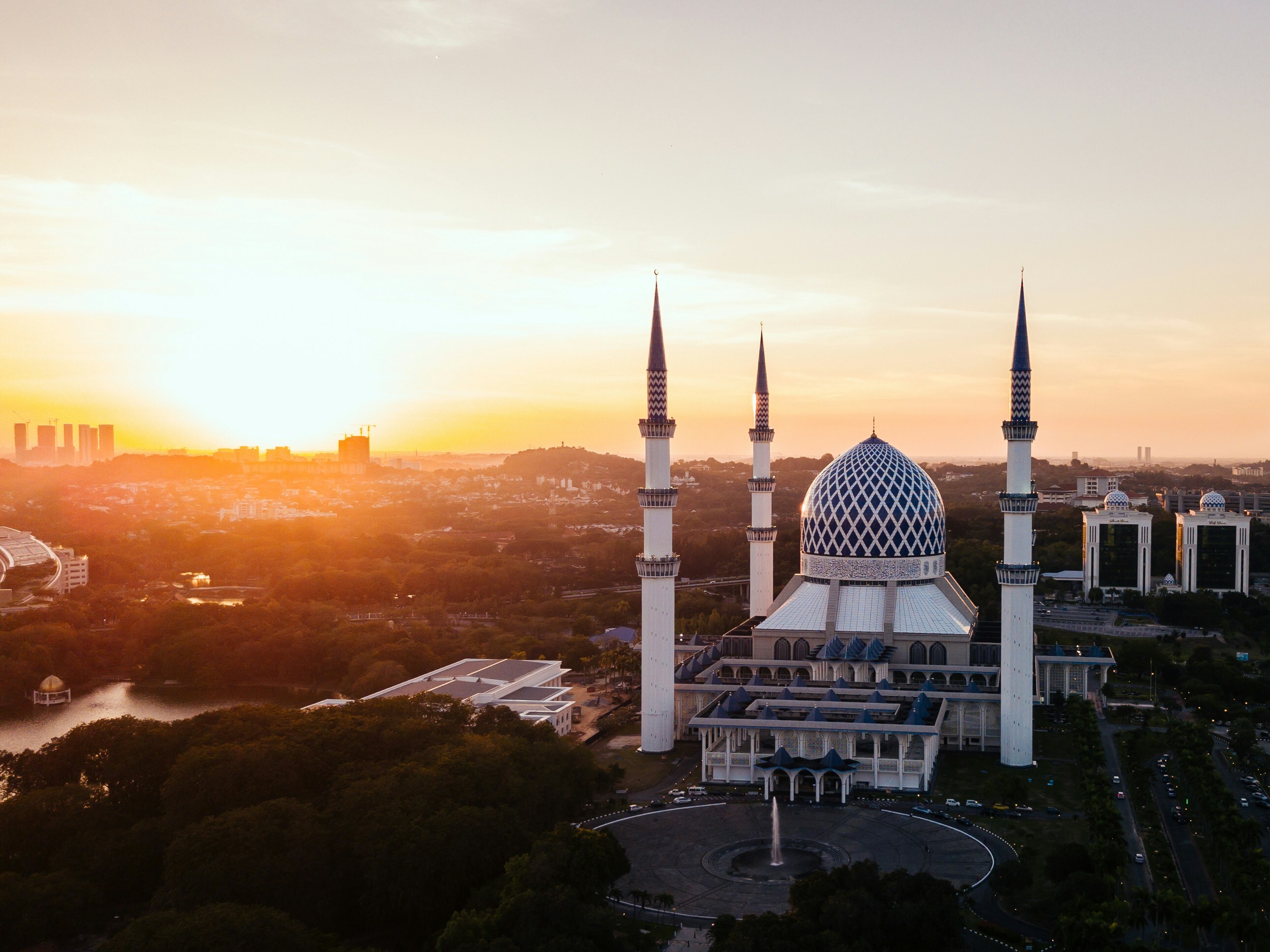 Malaysia tour packages