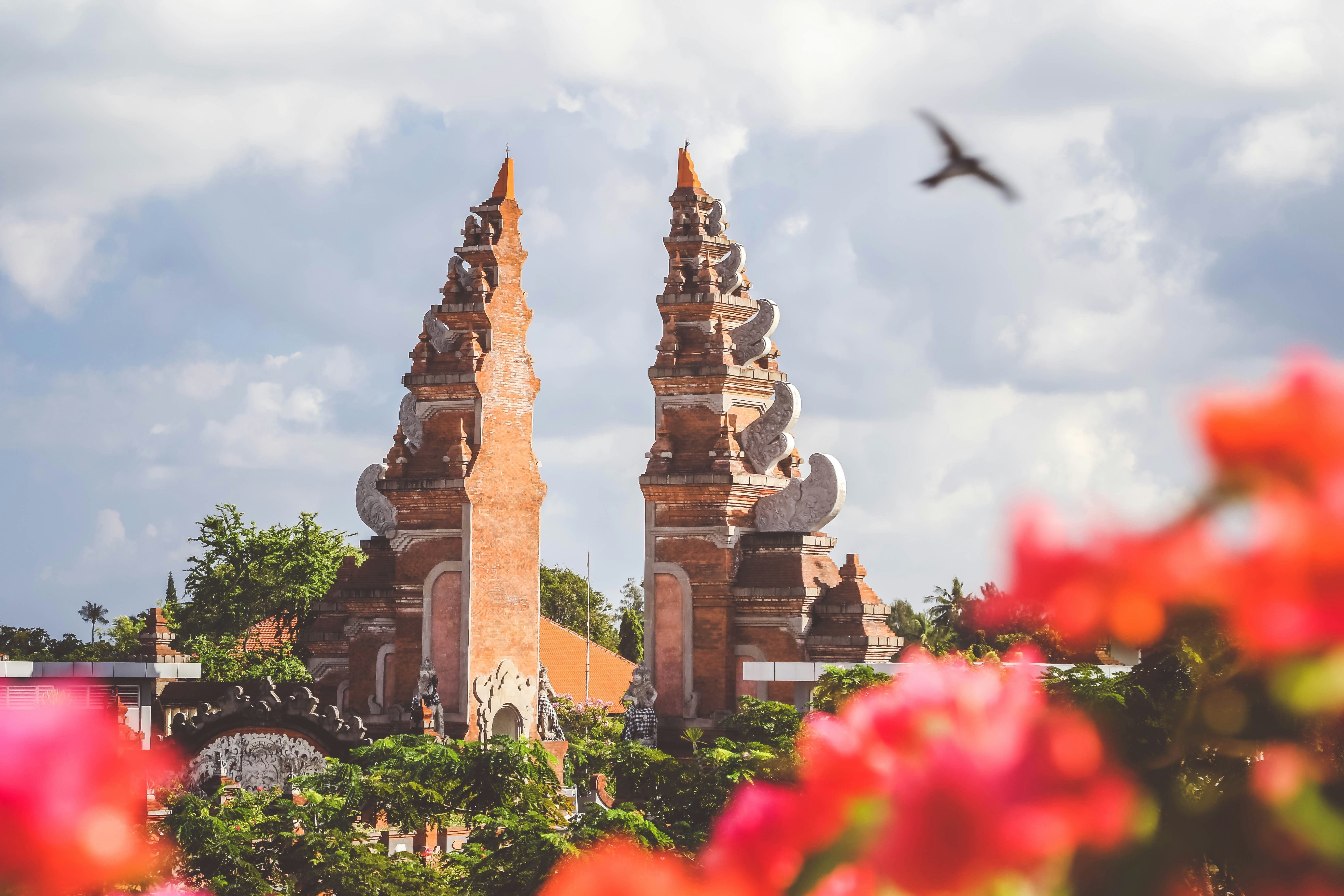 Indonesia Tour Packages Itineraries | Balis Premium Escape | Touron | Touron Holidays | Best Travel Agency