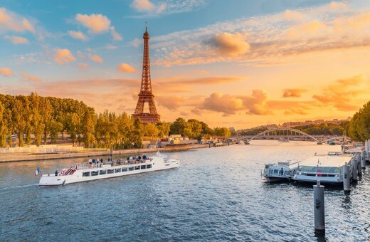 12 Days - Across Paris, Amsterdam, Prague & Budapest