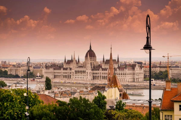 France, Netherlands, Czech Republic, Hungary tour packages