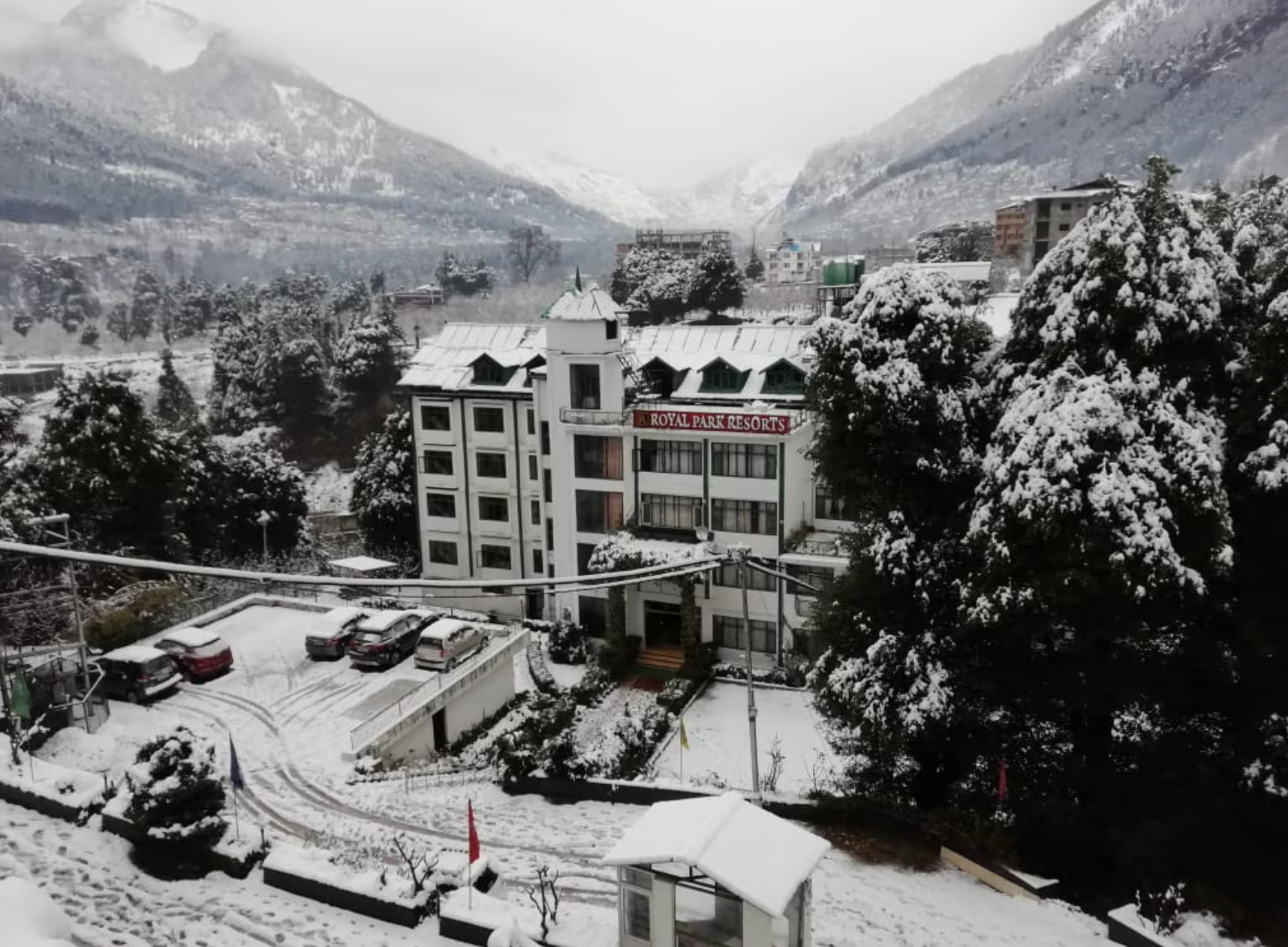 Royal Park Resorts & spa