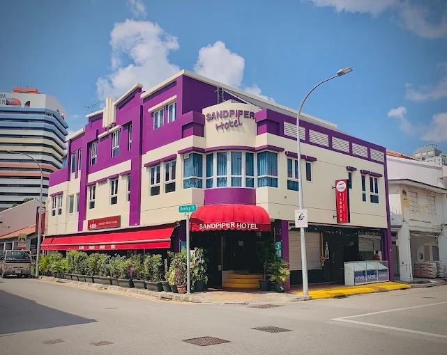 Sandpiper Hotel 