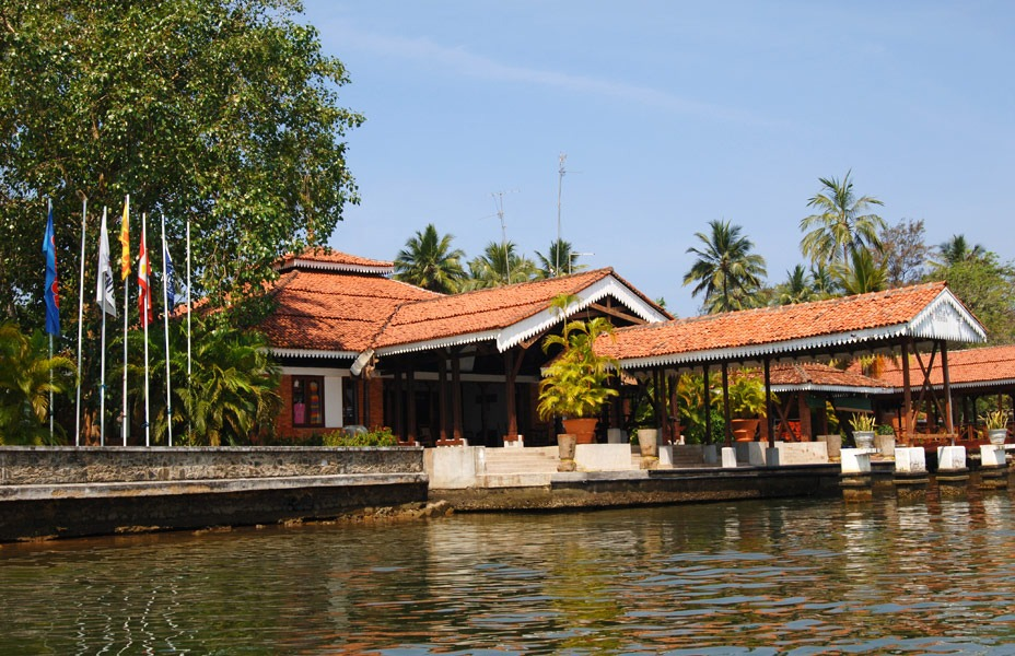  CLUB BENTOTA